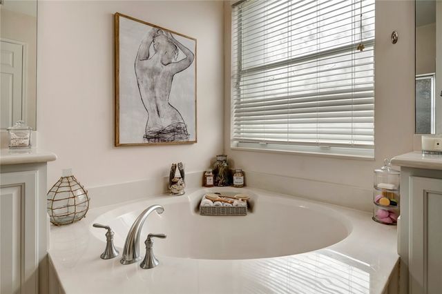 1929 Grey Falcon Circle SW, Vero Beach, FL 32962