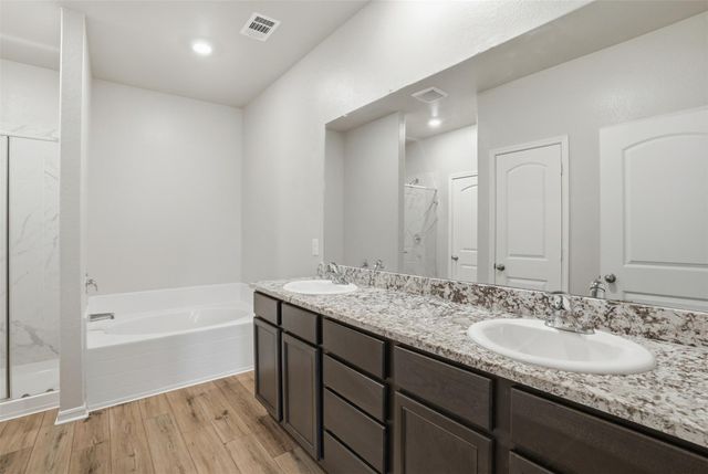 105 Declaration LN, Liberty Hill, TX 78642