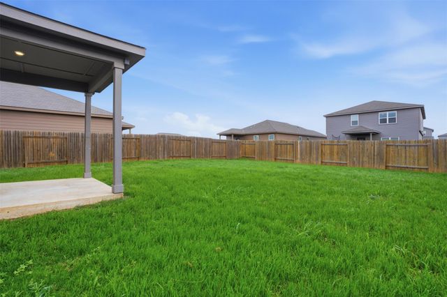 105 Declaration LN, Liberty Hill, TX 78642