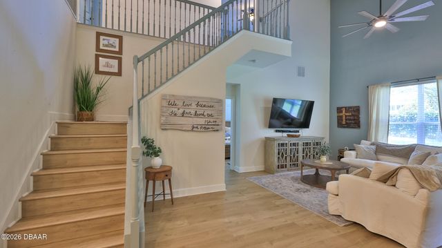 801 Victoria Hills Drive S, Deland, FL 32724