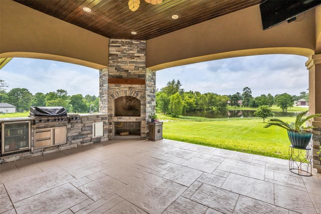 1706 Opal Trail, Willis, TX 77378