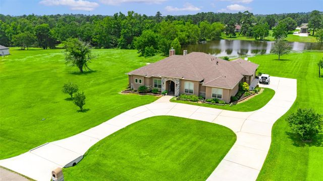 1706 Opal Trail, Willis, TX 77378