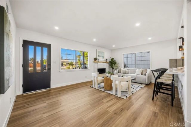 5976 Los Feliz, Buena Park, CA 90620