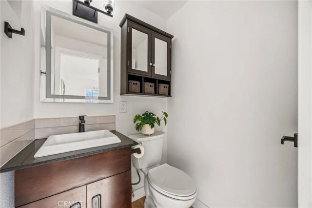 5976 Los Feliz, Buena Park, CA 90620