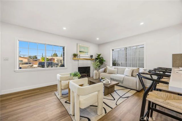 5976 Los Feliz, Buena Park, CA 90620