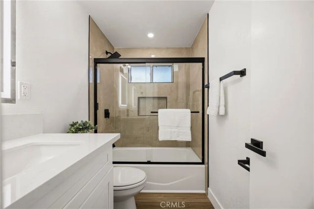 5976 Los Feliz, Buena Park, CA 90620