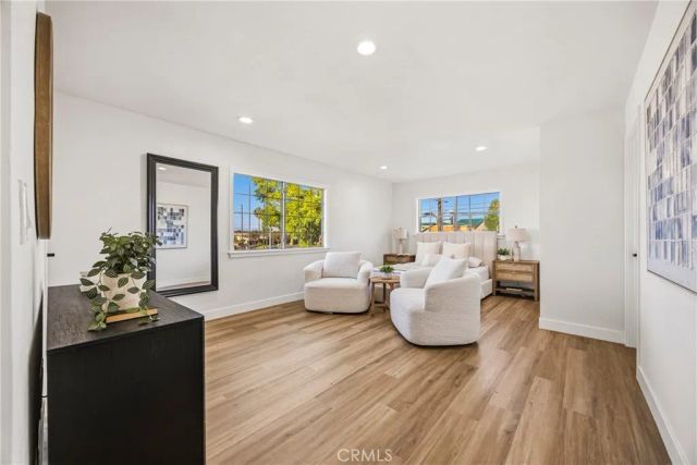 5976 Los Feliz, Buena Park, CA 90620