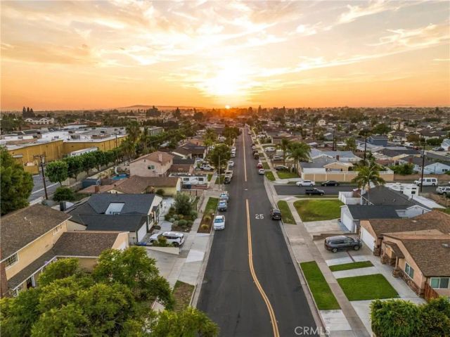 5976 Los Feliz, Buena Park, CA 90620