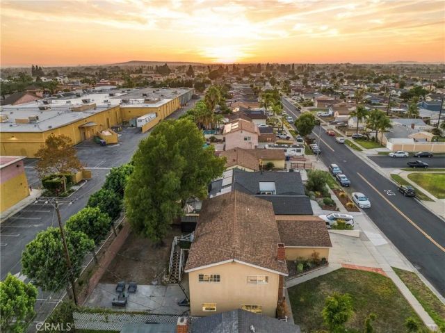 5976 Los Feliz, Buena Park, CA 90620