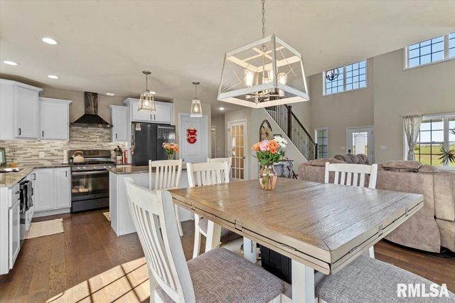 1701 Spartan Drive, Chatham, IL 62629