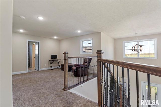 1701 Spartan Drive, Chatham, IL 62629
