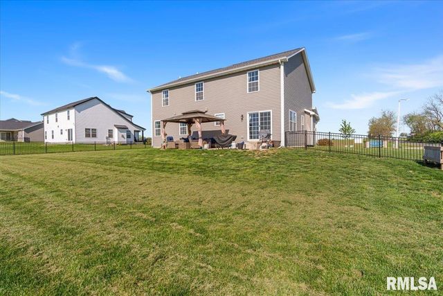 1701 Spartan Drive, Chatham, IL 62629