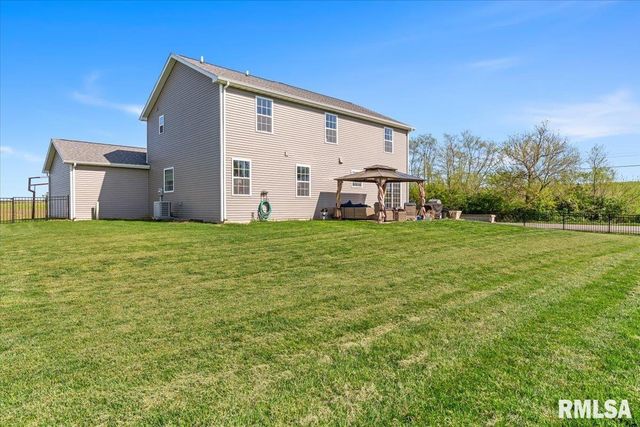 1701 Spartan Drive, Chatham, IL 62629