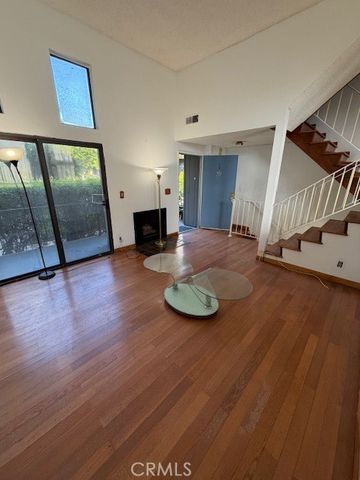 9620 Sepulveda 39, North Hills, CA 91343