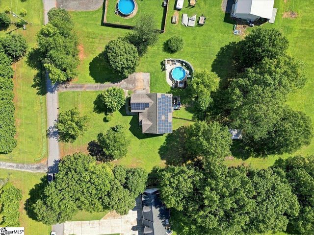 185 Williams Drive, Campobello, SC 29322