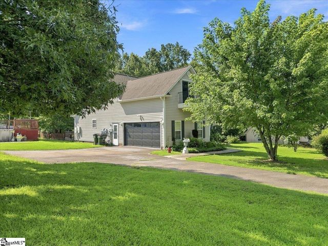 185 Williams Drive, Campobello, SC 29322