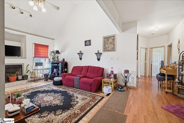 185 Williams Drive, Campobello, SC 29322
