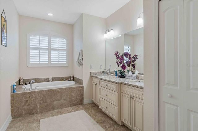 1275 BLUE LAKE CIRCLE, Punta Gorda, FL 33983