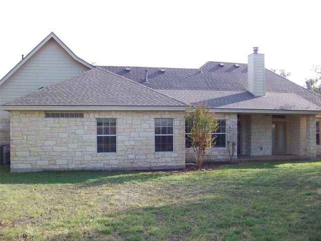 1400 T H Johnson DR, Taylor, TX 76574