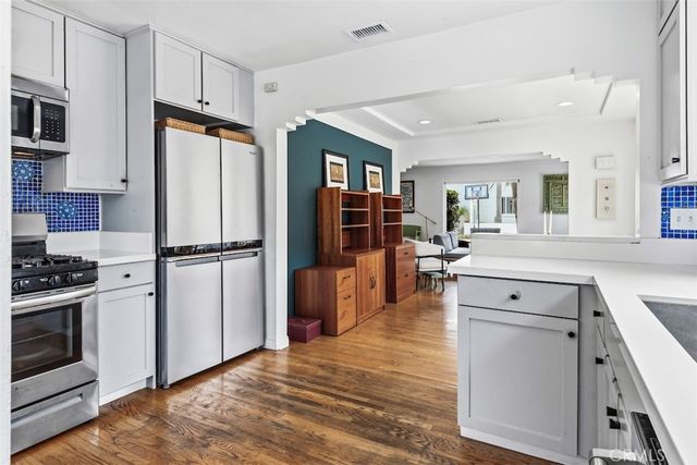 1453 N Anaheim Place, Long Beach, CA 90804