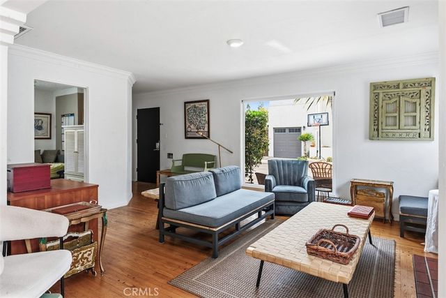 1453 N Anaheim Place, Long Beach, CA 90804