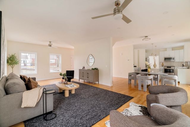 391 Sprague St, Dedham, MA 02026