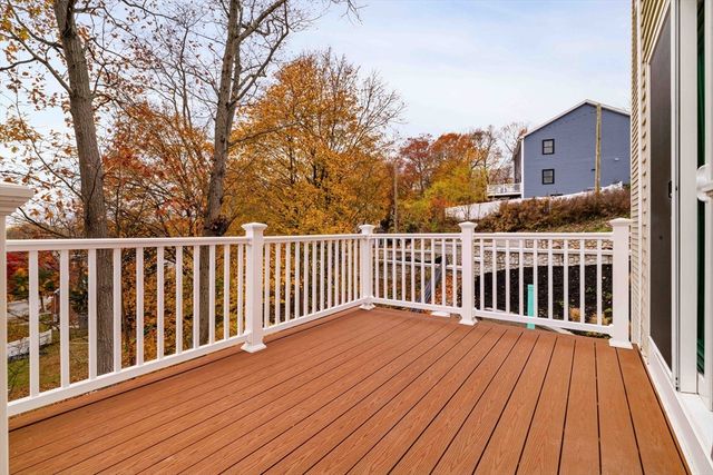 391 Sprague St, Dedham, MA 02026