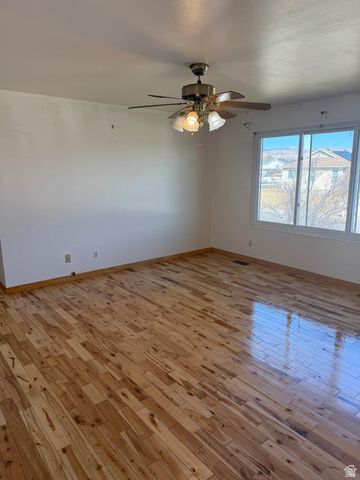 1259 W RAINTREE DR, Price, UT 84501