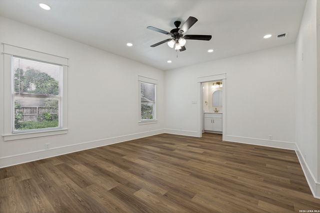 547 W HIGHLAND BLVD, San Antonio, TX 78210