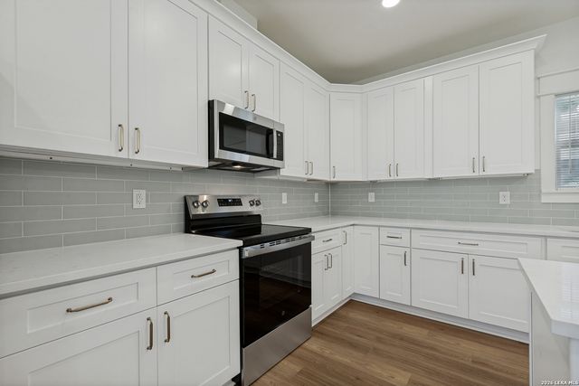 547 W HIGHLAND BLVD, San Antonio, TX 78210