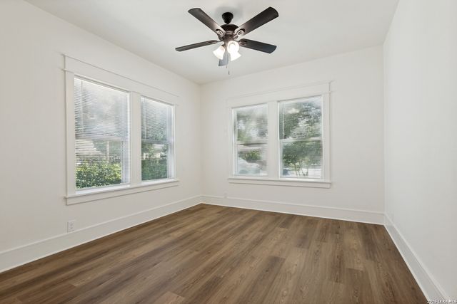 547 W HIGHLAND BLVD, San Antonio, TX 78210