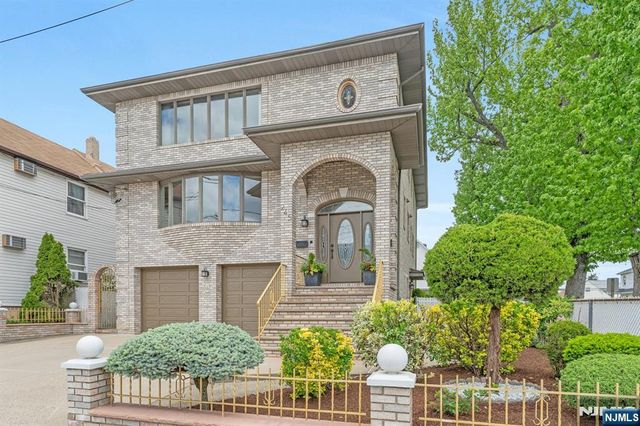 245 Wilson Avenue, Lyndhurst, NJ 07071
