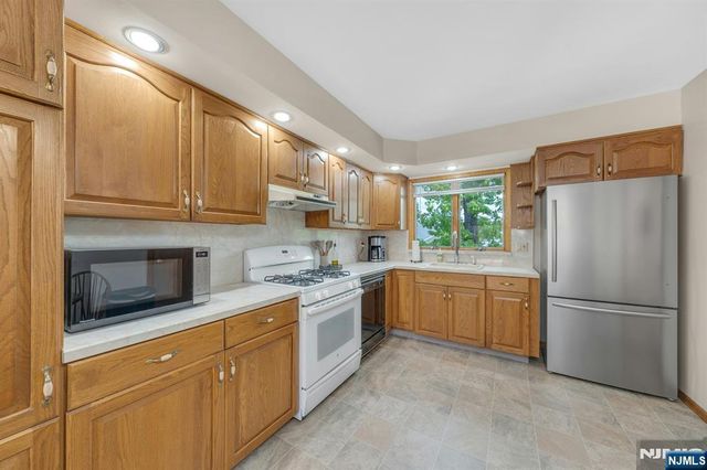 245 Wilson Avenue, Lyndhurst, NJ 07071
