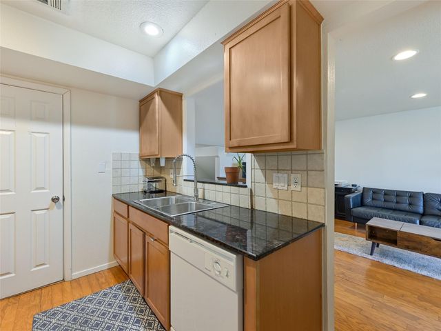 2612 San Pedro St 223, Austin, TX 78705