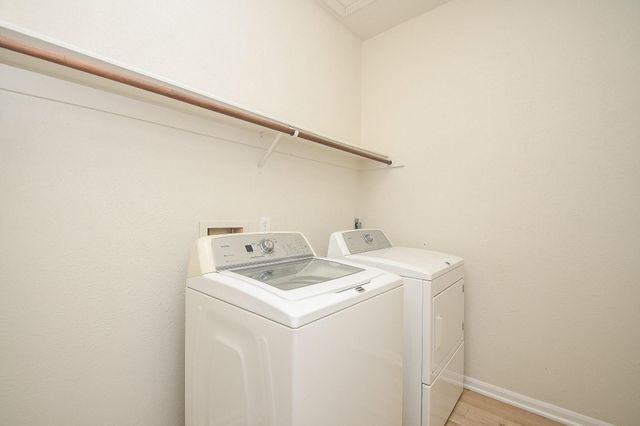 7002 Redwood Falls Drive, Pasadena, TX 77505