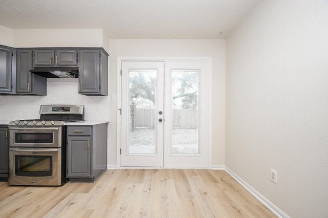 7002 Redwood Falls Drive, Pasadena, TX 77505