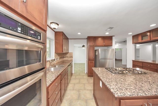 8227 Ivan Reid Drive, Houston, TX 77040