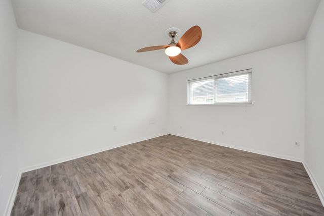 8227 Ivan Reid Drive, Houston, TX 77040