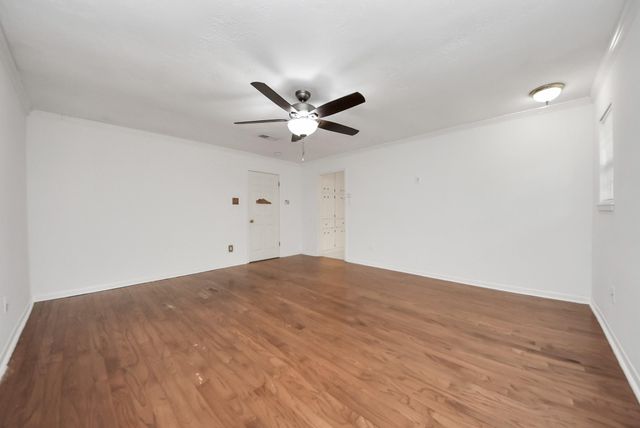 8227 Ivan Reid Drive, Houston, TX 77040