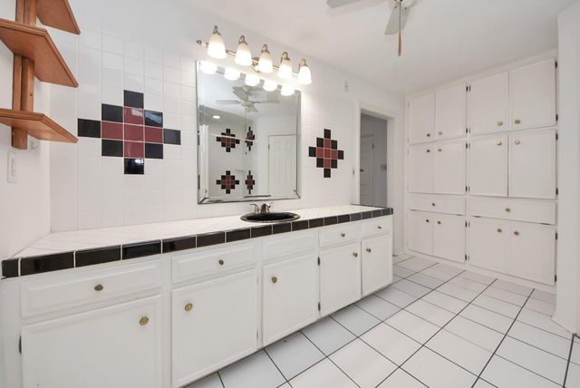 8227 Ivan Reid Drive, Houston, TX 77040