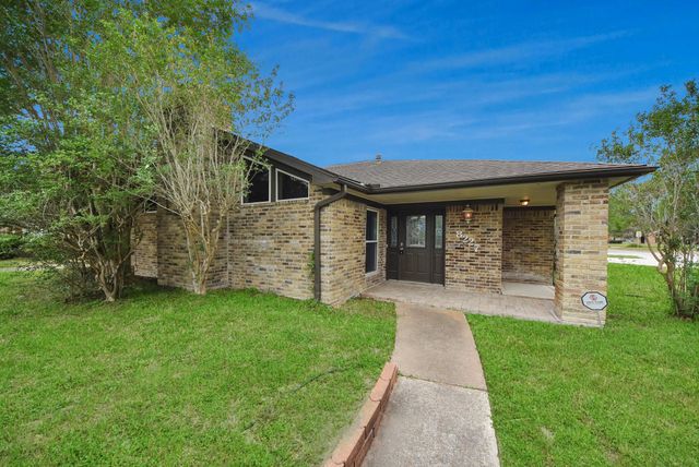 8227 Ivan Reid Drive, Houston, TX 77040