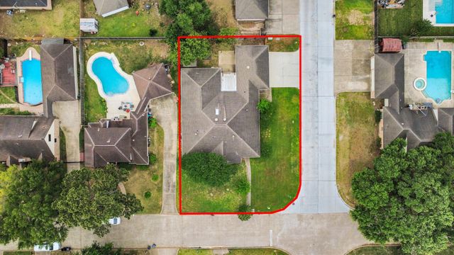 8227 Ivan Reid Drive, Houston, TX 77040