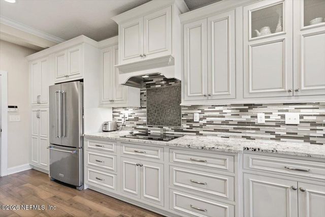 11036 CASTLEMAIN Circle E, Jacksonville, FL 32256