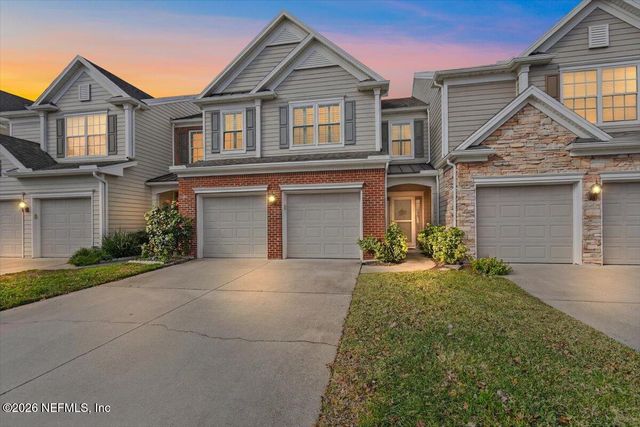 11036 CASTLEMAIN Circle E, Jacksonville, FL 32256