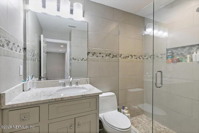 11036 CASTLEMAIN Circle E, Jacksonville, FL 32256