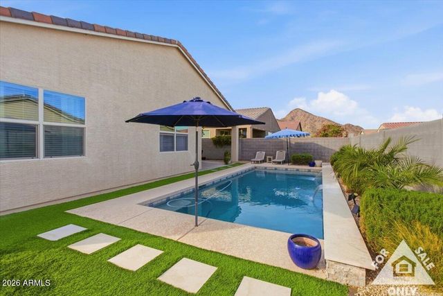4198 W DAYFLOWER Drive, San Tan Valley, AZ 85144