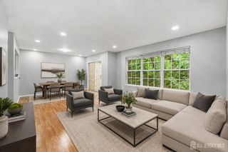 259 Retta Court, Piscataway, NJ 08854