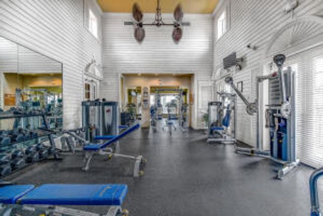 140 Yacht Club Way 107, Hypoluxo, FL 33462