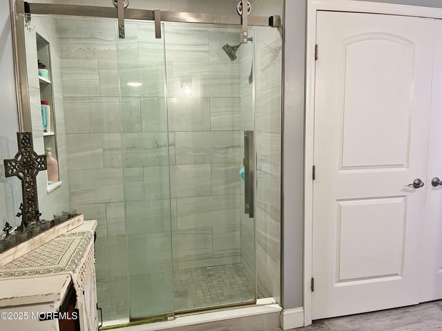 21 13th Street, Hazlet, NJ 07734