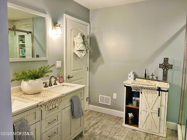 21 13th Street, Hazlet, NJ 07734